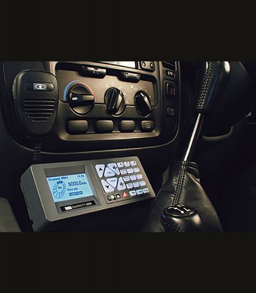 2050-HF-SSB-Transceiver-2